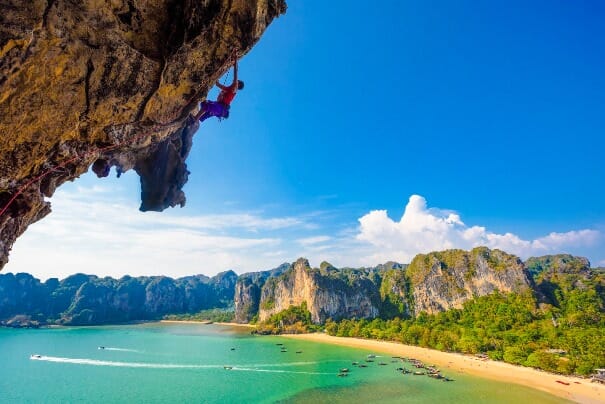 Thailan-Case-Study-background-120_Krabi-Railay-Beach-580452SS